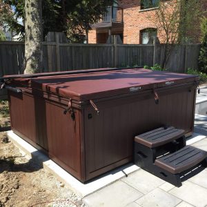 Idei de instalare jacuzzi exterior in gradina jacuzzi-exterior